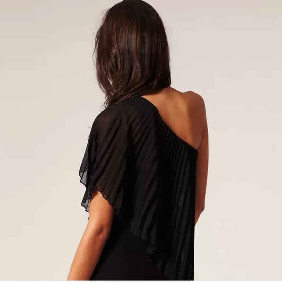 Bodycon Dress with Pleated One Shoulder, off white color. Size small - Picture 2 of 12